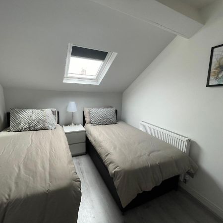 Ryan Air I Bnb - Lfc Apartments Liverpool Ngoại thất bức ảnh