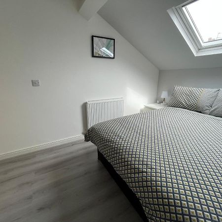 Ryan Air I Bnb - Lfc Apartments Liverpool Ngoại thất bức ảnh