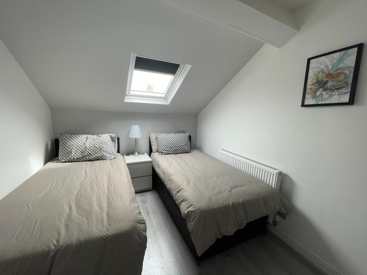 Ryan Air I Bnb - Lfc Apartments Liverpool Ngoại thất bức ảnh
